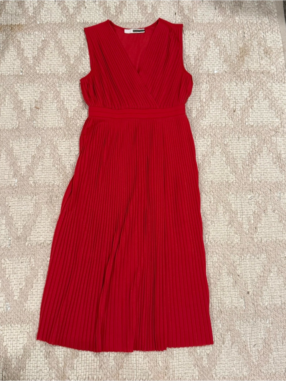 Tracy Reese Red Sleeveless Pleated Midi Dress